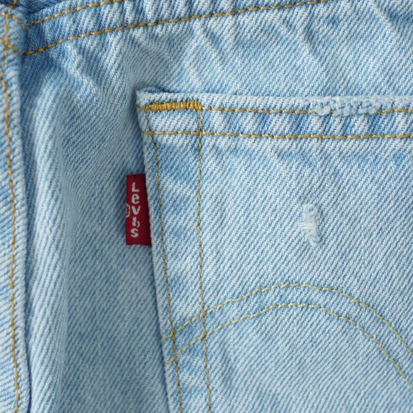 Levis 501 Skinny Fit Button Fly Jeans High Rise Light Wash Womens Size 31x28 - Picture 11 of 16